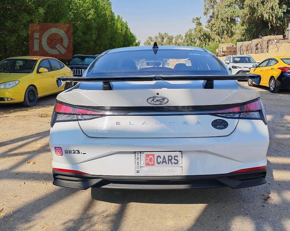 هيونداي النترا